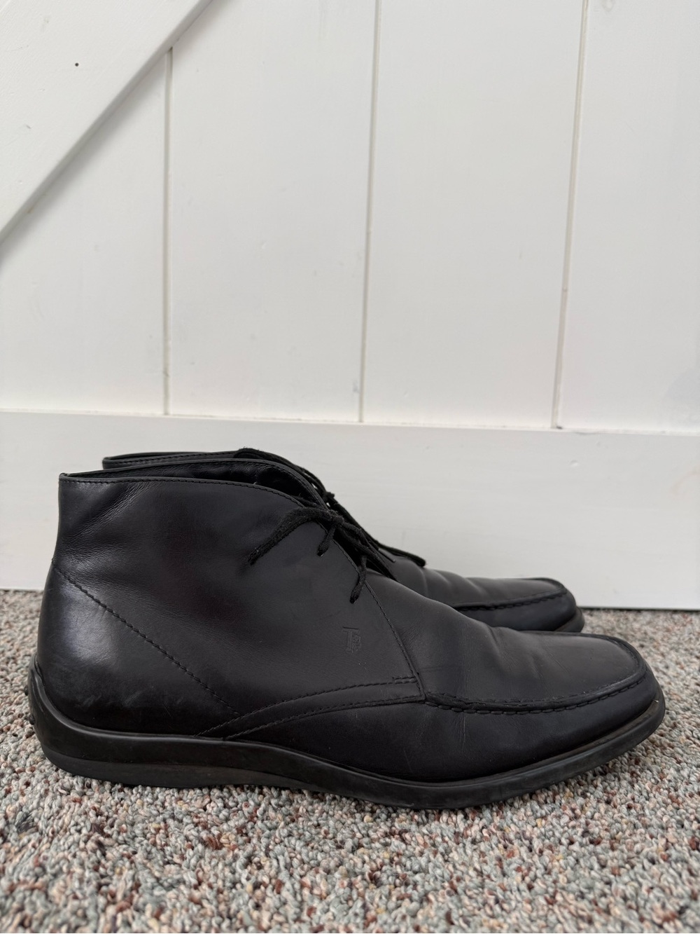 Tods Black Leather Chukka Boots size 8